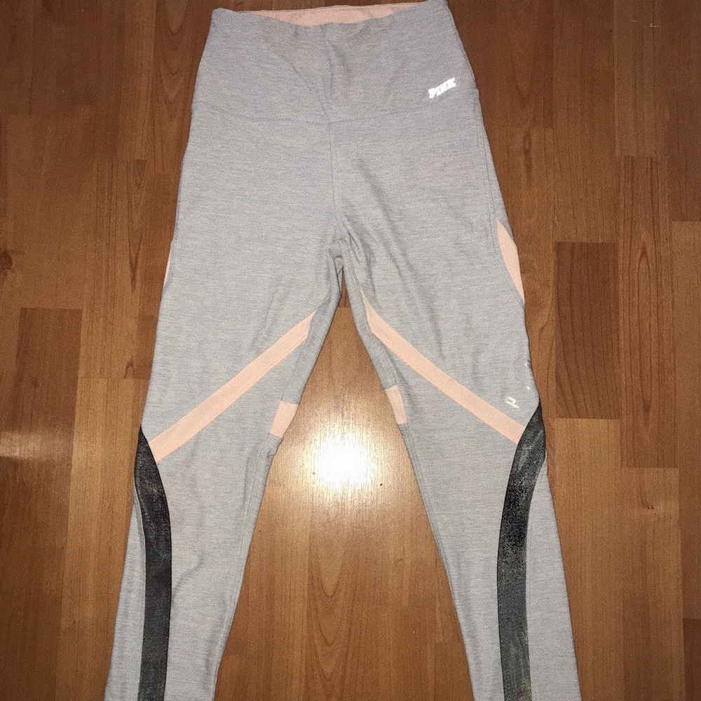 PINK Ultimate Leggings